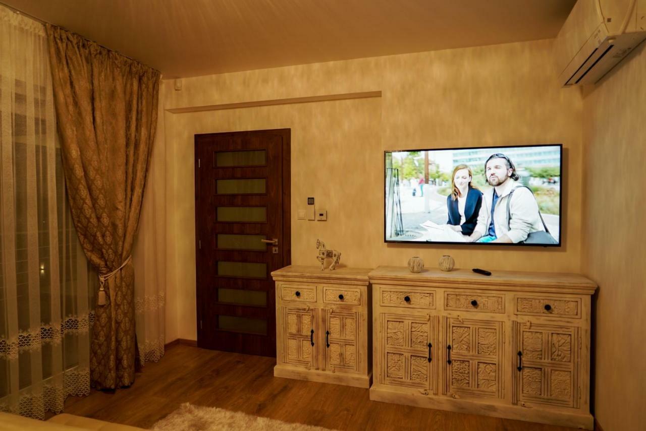 Luxury Villa Moravany nad Vahom Bagian luar foto